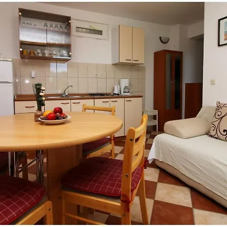 Appartement Elvi - Amazing Position & Parking